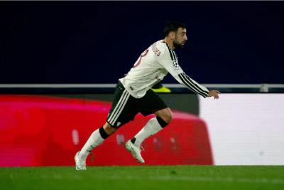 Bruno-Fernandes-Terbuka-Kritik-Taktik-Carrick-Usai-Manchester-United-Dihajar-Como-1907