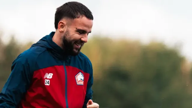 Calvin-Verdonk-Siap-Uji-Nyali-Lawan-Bintang-Galatasaray-di-Liga-Champions