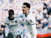 Chelsea Gasak Everton 2-0, Pedro Neto Bawa The Blues Menang Tipis di Tengah Hujan Peluang