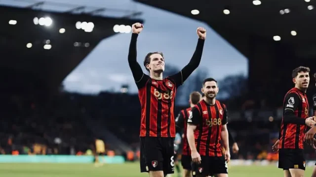 Chelsea-dan-Liverpool-Buru-Alex-Scott-di-Bursa-Januari-Bournemouth-Tuntut-Rp2-Triliun