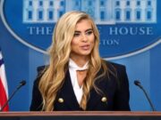 China Tanggapi Komentar Eks Jubir Trump soal Toilet dengan Undangan Resmi