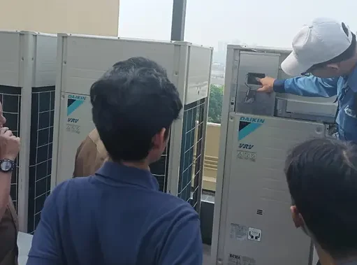 DAIKIN Dorong Efisiensi Energi Lewat Sistem AC Bersertifikasi Hijau