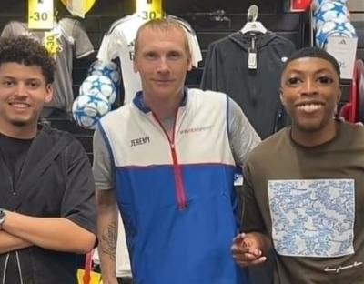Dari-Juara-Liga-Champions-ke-Pegawai-Toko-Olahraga-Kisah-Pilu-Jeremy-Mathieu