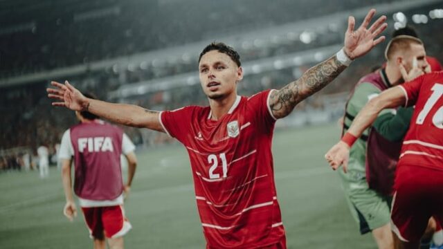 Dean-James-Dari-Pahlawan-di-Jakarta-Jadi-Pria-Biasa-di-Belanda