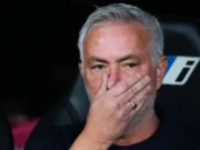 El Clásico Panas: Mourinho Hadapi Dilema Bek Tengah Lawan Serangan Barcelona