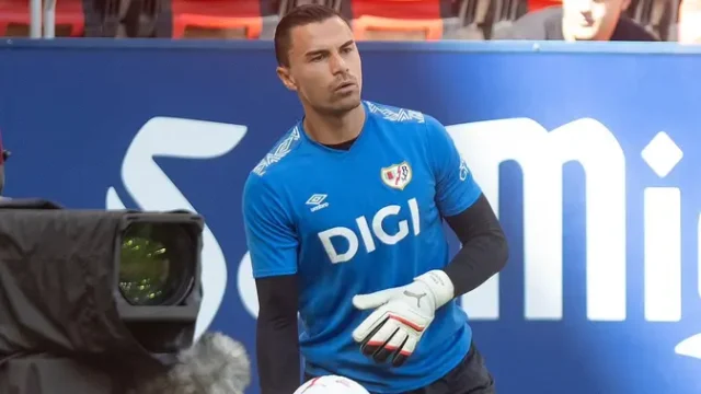 Emil-Audero-Pulang-dari-Piala-ASEAN-dengan-Kepercayaan-Penuh-dari-Rayo-Vallecano
