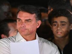Flavio Bolsonaro Kabur ke AS Usai Kalah dari Lula, Klaim Pemilu Curang