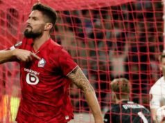 Giroud Cetak Gol Penentu, Peluk Verdonk Usai Lille Menang 1-0 atas Lens