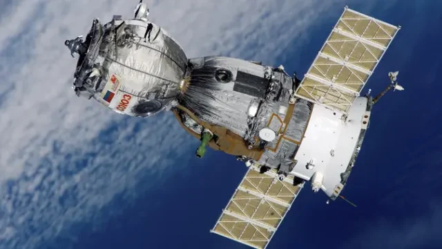 Google-Uji-Data-Center-AI-di-Luar-Angkasa-Lewat-Satelit-Suncatcher