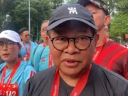 Gubernur DKI Jakarta Jajal Lari 10K, Catat Waktu 1 Jam 49 Menit