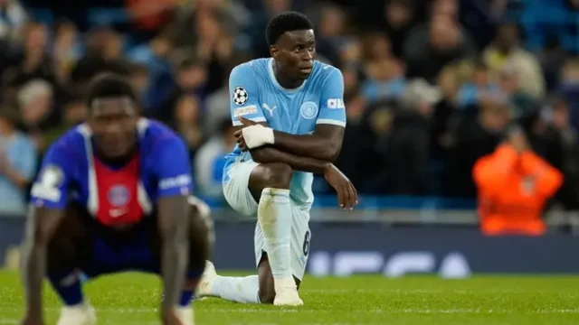 Haaland-Catat-Rekor-Man-City-Tumbang-2-4-dari-PSG-di-Etihad