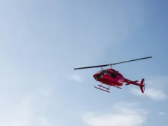 Helikopter Miliarder Zimbabwe Jatuh, Enam Tewas