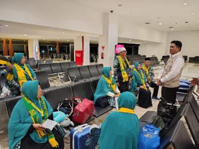 Houthi-Serang-Bandara-Arab-Saudi-DPR-Usul-Moratorium-Keberangkatan-Jemaah-Umrah
