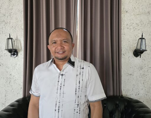 Logis NTB Desak Musyafirin Mundur sebagai Komisaris Independen Bank NTB Syariah