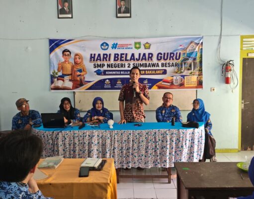 Syamsul Hidayat Pastikan KBM dan Sabtu Budaya Berjalan Baik di SMPN 2 Sumbawa