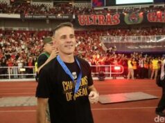 Indonesia Juara FIFA ASEAN Cup 2026, Herdman Persembahkan Trofi untuk Suporter
