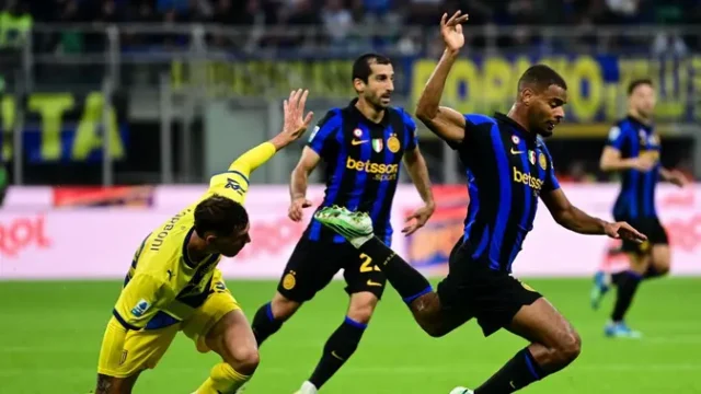 Inter-Milan-Hancurkan-Parma-3-0-di-San-Siro-Debut-Gilardino-Gagal-Manis