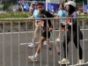 JRF 2026: Ribuan Pelari Berlari dengan Cerita, dari Selempang Wisuda hingga Tongkat Bantu