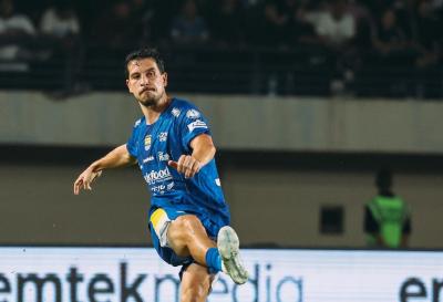Jadwal-Padat-Tekan-Persib-Thom-Haye-Yang-Sehat-yang-Main