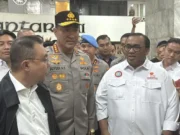 Kapolri Suyudi Ajak Buruh Bubarkan Diri Usai UU Ketenagakerjaan Disahkan