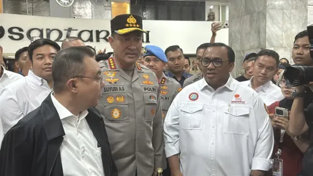 Kapolri-Suyudi-Ajak-Buruh-Bubarkan-Diri-Usai-UU-Ketenagakerjaan-Disahkan