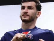 Khvicha Kvaratskhelia Sukses Operasi ACL, PSG Fokus pada Rehabilitasi