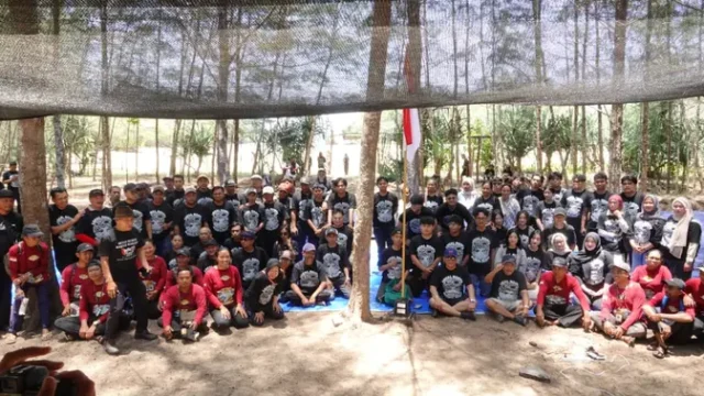 Konservasi-Mangrove-Clungup-Jadi-Model-Pemberdayaan-Ekonomi-Berkelanjutan