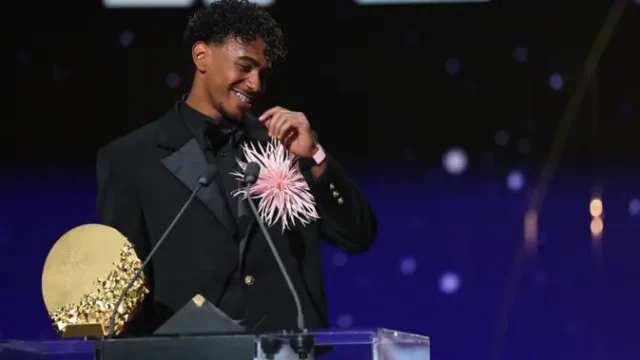 Lamine-Yamal-Raih-Kopa-Trophy-Ketiga-Tapi-Beri-Penghargaan-untuk-Cubarsi