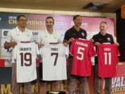 Legenda MU dan Arsenal Reuni Akbar di GBK, Pires Kenang Kunjungan 10 Tahun Lalu