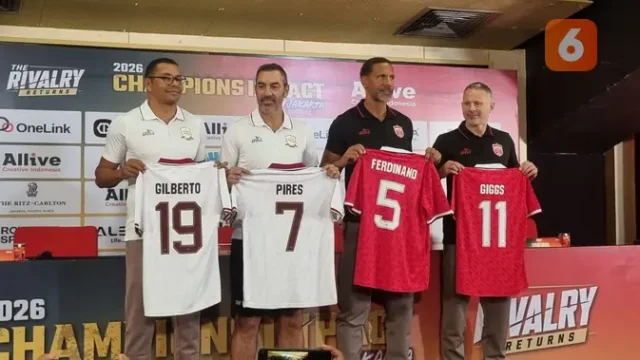 Legenda-MU-dan-Arsenal-Reuni-Akbar-di-GBK-Pires-Kenang-Kunjungan-10-Tahun-Lalu