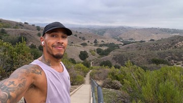 Lewis Hamilton Serukan Pembebasan Palestina, Kongo, Sudan, dan Suriah di Tengah Persiapan F1 AS