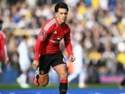Lisandro Martinez Cedera Paha, Manchester United Terancam Kehilangan Bek Andalan