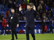 Manchester United Dipermalukan, Carrick Minta Maaf kepada Fans