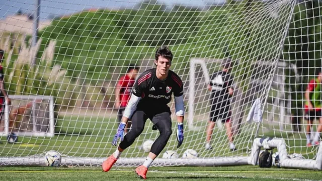 Manchester-United-Gencar-Buru-Kiper-Muda-Beltran-River-Plate-Siap-Ikat-Kontrak-Baru