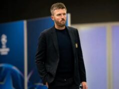 Manchester United Terpuruk, Kursi Carrick Terancam