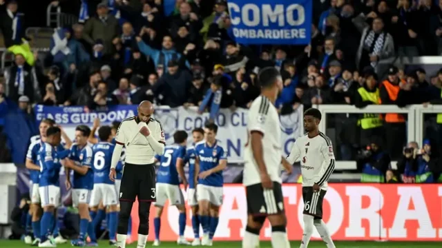 Manchester-United-Tumbang-Telak-1-4-dari-Como-di-Liga-Champions