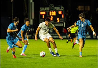 Mitchell-Baker-Pilih-Selesaikan-Kuliah-Dulu-Tunda-Debut-di-MLS