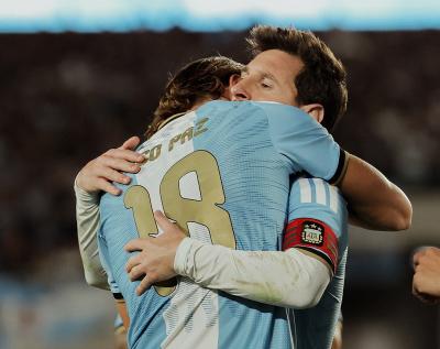 Nico-Paz-Ditetapkan-sebagai-Penerus-Nomor-10-Timnas-Argentina-Pasca-Messi