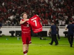 Ole Romeny Rayakan Juara ASEAN Cup dengan Jersey Marselino