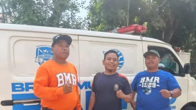 PSIM-dan-Brajamusti-Bersatu-Evakuasi-Korban-Kecelakaan-Suporter-PSS-Sleman