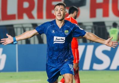Peralta-Cetak-Gol-Emas-Persib-Menang-1-0-atas-The-Cong-Viettel