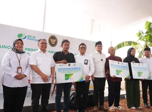Perkuat Perlindungan Pekerja Rentan, 100.000 Orang Akan Dijamin Sosial