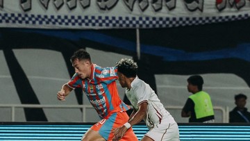 Persib Bandung Menang Dramatis 2-1 atas Garudayaksa di Injury Time