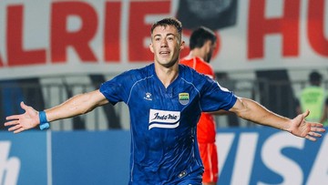 Persib-Bandung-Menang-Tipis-1-0-Atas-Viettel-Lanjutkan-Rekor-Tak-Terkalahkan-di-ACL-2