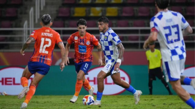 Persib-Bandung-Remontada-Dramatis-Hajar-Port-FC-3-1-di-Shopee-Cup-20262027