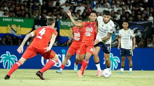 Persib-Bandung-Siap-Uji-Nyali-Dewa-United-di-Stadion-Si-Jalak-Harupat