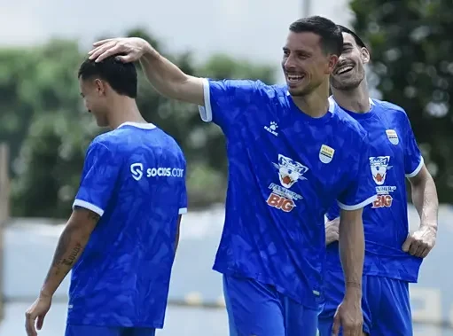 Persib Bandung Siap Uji Nyali Melbourne Victory di Stadion Si Jalak Harupat