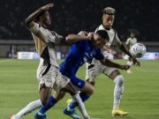 Persib Tertinggal Lima Poin dari Persija, Tapi Ini Bukan Akhir Cerita