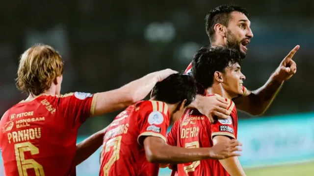 Persija-Jakarta-Kembali-Puncak-Klasemen-Usai-Hajar-Arema-5-1