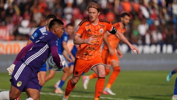 Persija Jakarta Kian Melebar di Puncak, Dewa United Gagal Manfaatkan Kesalahan Arema